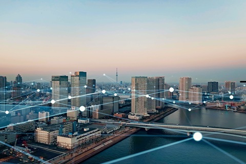 Španělská města zavádějí koncept Smart Cities. Díky evropským dotačním programům jsou otevřená novým technologiím a chytrým řešením 