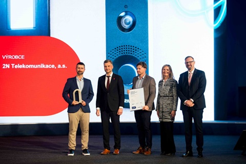 CzechTrade podporuje české firmy na veletrhu AMPER. Již potřetí udělil Cenu za průmyslový design