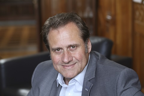 V Egyptě se snoubí arabská pohostinnost a africká srdečnost Obchod zde je běh na dlouhou trať, ale vyplatí se